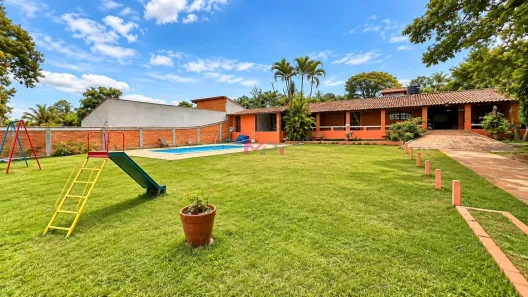 Fazenda/Sítio com 3 Quartos à venda, 320m² no Chácaras Nova Germânia, Campo Limpo Paulista