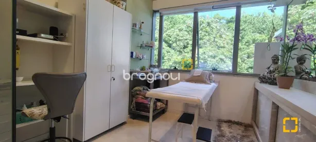 Sala Comercial à venda, 27m² no Saco Grande, Florianópolis