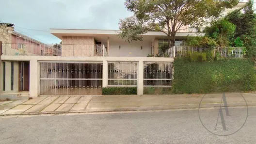 Casa com 4 Quartos para alugar, 622m² no Centro, Sorocaba