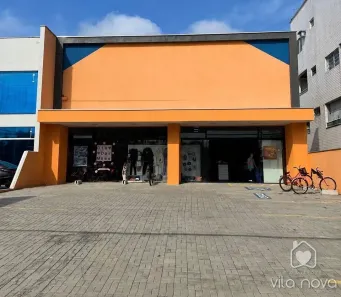 Sala Comercial com 1 Quarto para alugar, 400m² no Vila Nova, Joinville