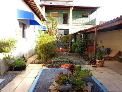 Casa com 3 Quartos à venda, 280m² no Santa Amélia, Belo Horizonte