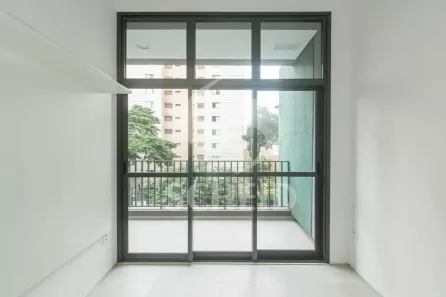 Apartamento com 1 Quarto para alugar, 31m² no Santo Amaro, São Paulo