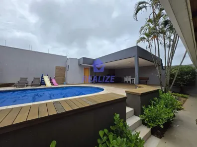 Casa com 3 Quartos à venda, 236m² no Vila São Judas Thadeu, Botucatu