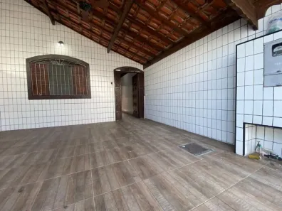 Casa com 3 Quartos para alugar, 125m² no Ocian, Praia Grande
