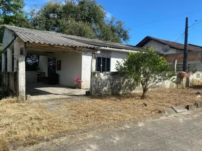 Casa com 3 Quartos à venda, 90m² no João Costa, Joinville