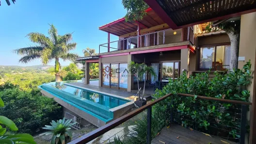 Casa com 5 Quartos à venda, 600m² no Ferradura, Armação dos Búzios