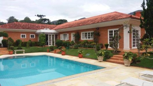 Casa de Condomínio com 7 Quartos à venda, 595m² no Parque do Imbui, Teresópolis