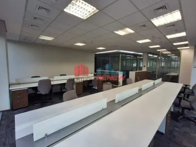 Sala Comercial para alugar, 2200m² no Itaim Bibi, São Paulo