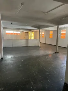 Sala Comercial para alugar, 200m² no Cidade Santa Maria, Montes Claros