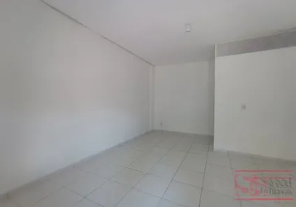 Sala Comercial para alugar, 24m² no Centro, Limeira