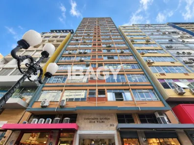 Apartamento com 2 Quartos para alugar, 73m² no Centro, Florianópolis