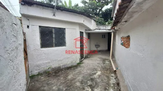 Casa com 1 Quarto para alugar, 30m² no Turiaçu, Rio de Janeiro