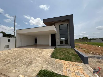 Casa com 4 Quartos à venda, 200m² no Centro, Formosa