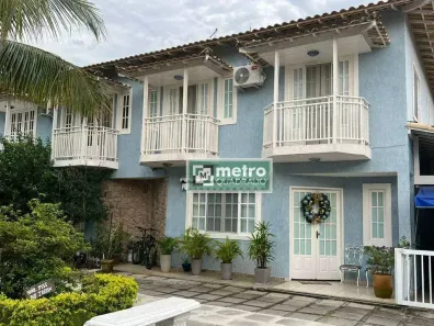 Casa com 3 Quartos à venda, 124m² no Extensão do Bosque, Rio das Ostras