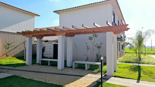 Casa de Condomínio com 2 Quartos à venda, 55m² no Bairro Pacaembu, Americana