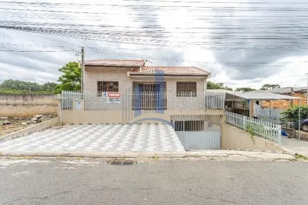 Sobrado com 5 Quartos à venda, 180m² no Santa Cândida, Curitiba