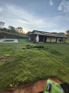 Fazenda/Sítio com 4 Quartos à venda, 1610m² no Centro, Itatiaiuçu