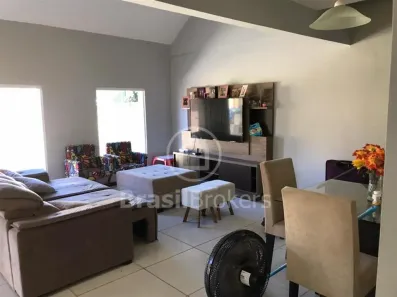 Casa de Condomínio com 4 Quartos à venda, 180m² no Vargem Pequena, Rio de Janeiro
