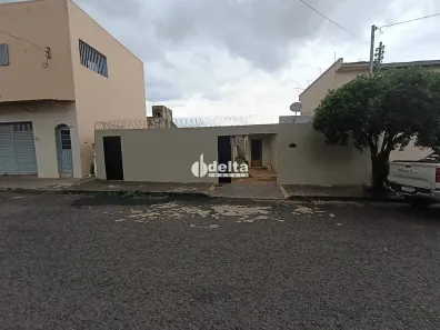Lote/Terreno à venda, 313m² no Brasil, Uberlândia