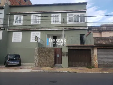 Prédio Comercial com 7 Quartos à venda, 290m² no Niterói, Volta Redonda