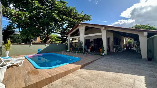 Casa com 3 Quartos à venda, 140m² no Balneario Nereiras, Guaratuba
