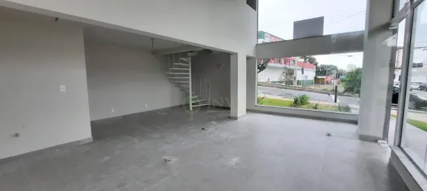 Ponto Comercial para alugar, 80m² no Estreito, Florianópolis