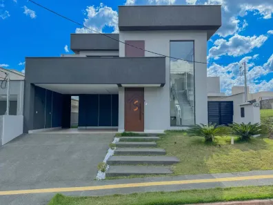 Casa de Condomínio com 4 Quartos à venda, 230m² no Jardins Barcelona, Senador Canedo