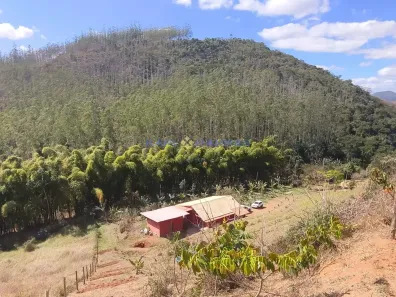 Fazenda/Sítio com 2 Quartos à venda, 97m² no Pedro do Rio, Petrópolis