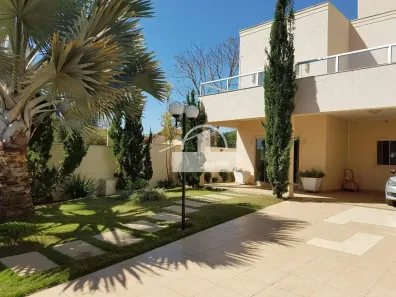 Casa com 3 Quartos à venda, 300m² no Iporanga, Sete Lagoas