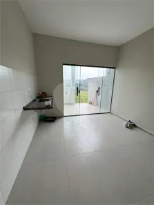 Casa com 3 Quartos à venda, 105m² no Colônia Santo Antônio, Barra Mansa