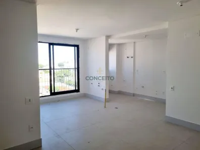 Apartamento com 2 Quartos à venda, 77m² no Canto, Florianópolis