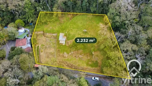 Lote/Terreno à venda, 2232m² no Vale dos Pinheiros, Nova Friburgo