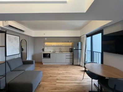 Apartamento com 1 Quarto para alugar, 40m² no Centro, Florianópolis