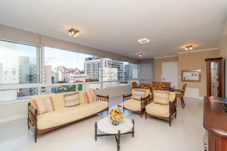 Apartamento com 3 Quartos à venda, 124m² no Moinhos de Vento, Porto Alegre