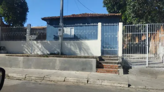 Casa com 3 Quartos à venda, 300m² no Altos da Serra I, Cuiabá