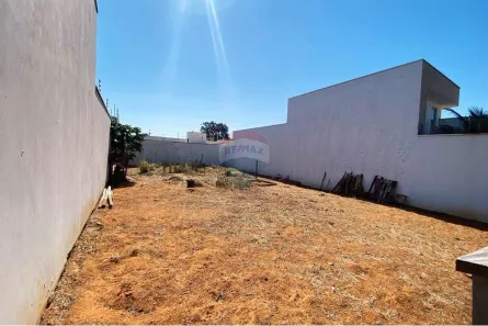 Lote/Terreno à venda, 200m² no Jardim Novo Prudentino, Presidente Prudente