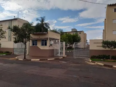 Apartamento com 2 Quartos à venda, 53m² no Parque Laranjeiras, Araraquara