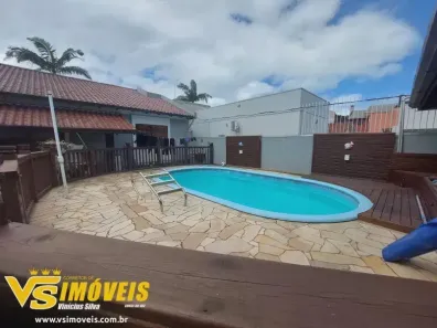 Casa com 4 Quartos para alugar, 200m² no Tramandaí, Tramandaí