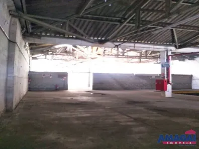 Imóvel Comercial à venda, 750m² no Centro, Jacareí