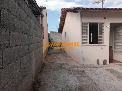 Casa com 2 Quartos à venda, 55m² no Vila Monterrey, São José dos Campos