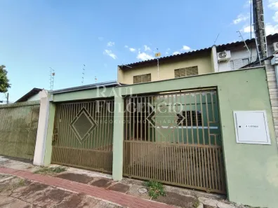 Sobrado com 3 Quartos para alugar, 120m² no Antares, Londrina