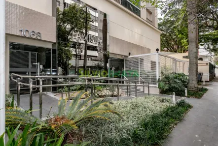 Apartamento com 3 Quartos para alugar, 111m² no Zona 03, Maringá