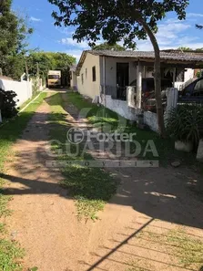 Casa com 2 Quartos à venda, 840m² no Hípica, Porto Alegre