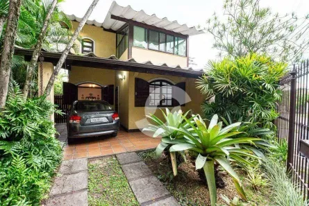 Casa com 3 Quartos à venda, 154m² no Piratininga, Niterói