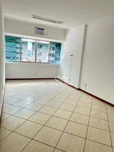 Sala Comercial à venda, 34m² no Enseada do Suá, Vitória