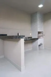 Casa com 3 Quartos à venda, 260m² no Santa Mônica, Uberlândia