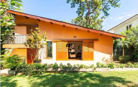 Sobrado com 3 Quartos à venda, 656m² no Jardim Guedala, São Paulo