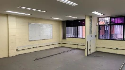 Prédio Comercial com 16 Quartos para alugar, 900m² no Maracanã, Rio de Janeiro