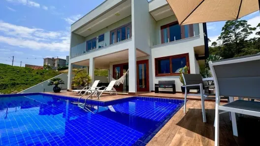 Sobrado com 3 Quartos à venda, 512m² no Jardim Nossa Senhora das Graças, Cotia