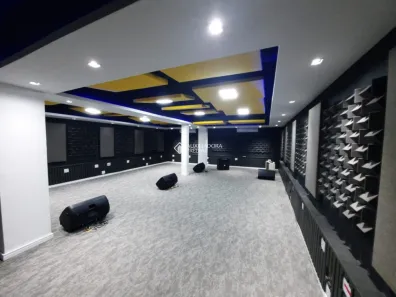 Ponto Comercial à venda, 378m² no Floresta, Porto Alegre